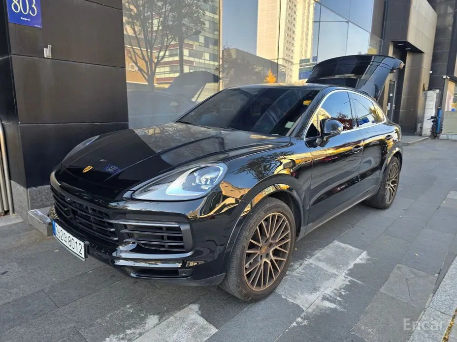 Фото 2 - Porsche Cayenne
