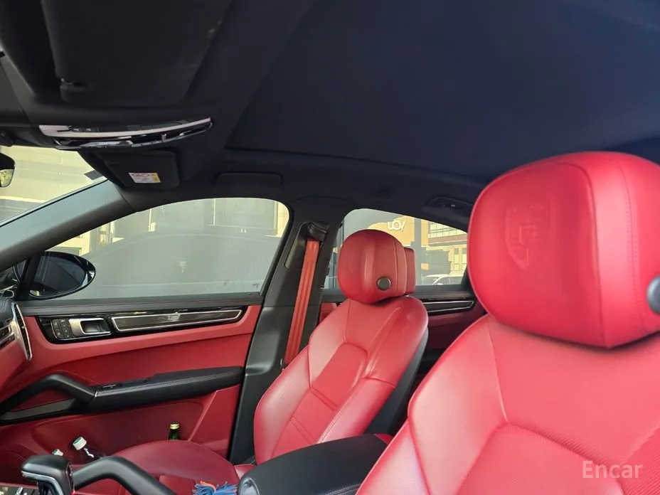 Фото 7 - Porsche Cayenne