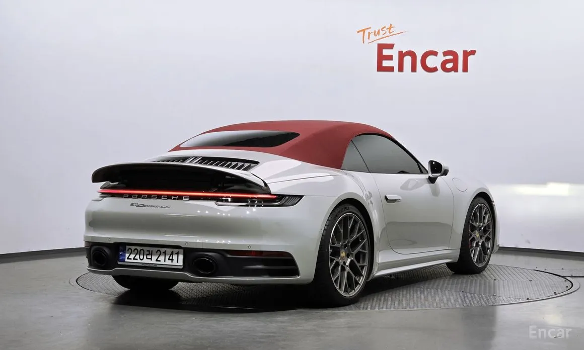 Фото 2 - Porsche 911