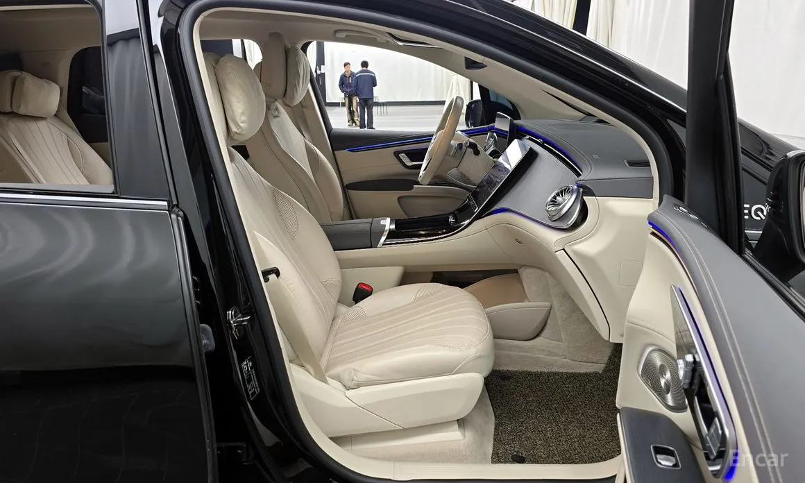 Фото 11 - Mercedes-Benz EQS