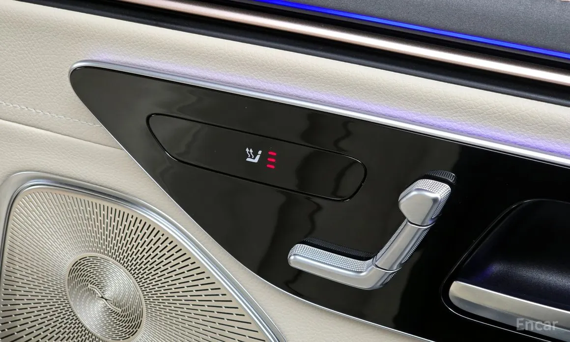 Фото 19 - Mercedes-Benz EQS