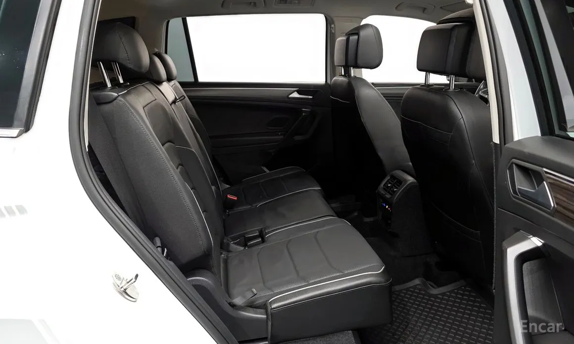 Фото 12 - Volkswagen Tiguan