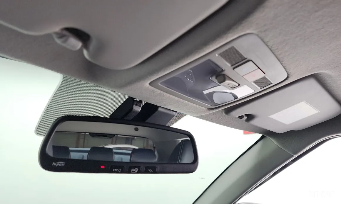 Фото 19 - Hyundai Venue