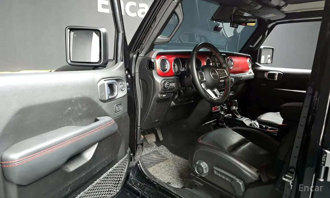 Фото 11 - Jeep Gladiator