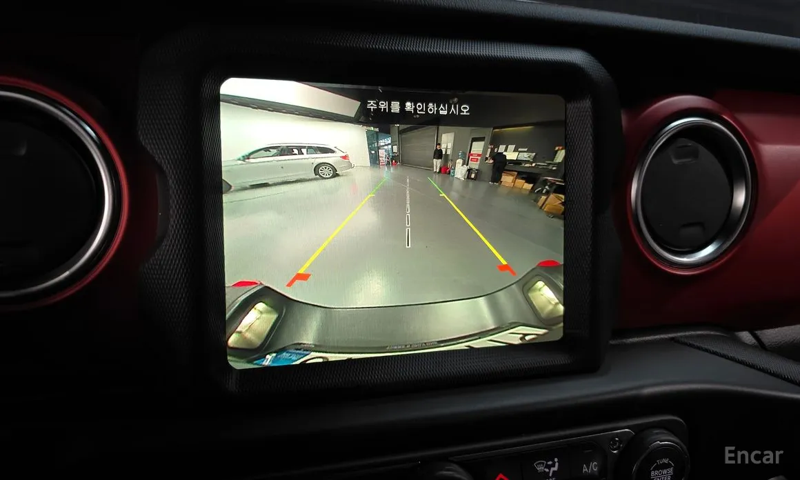 Фото 15 - Jeep Gladiator