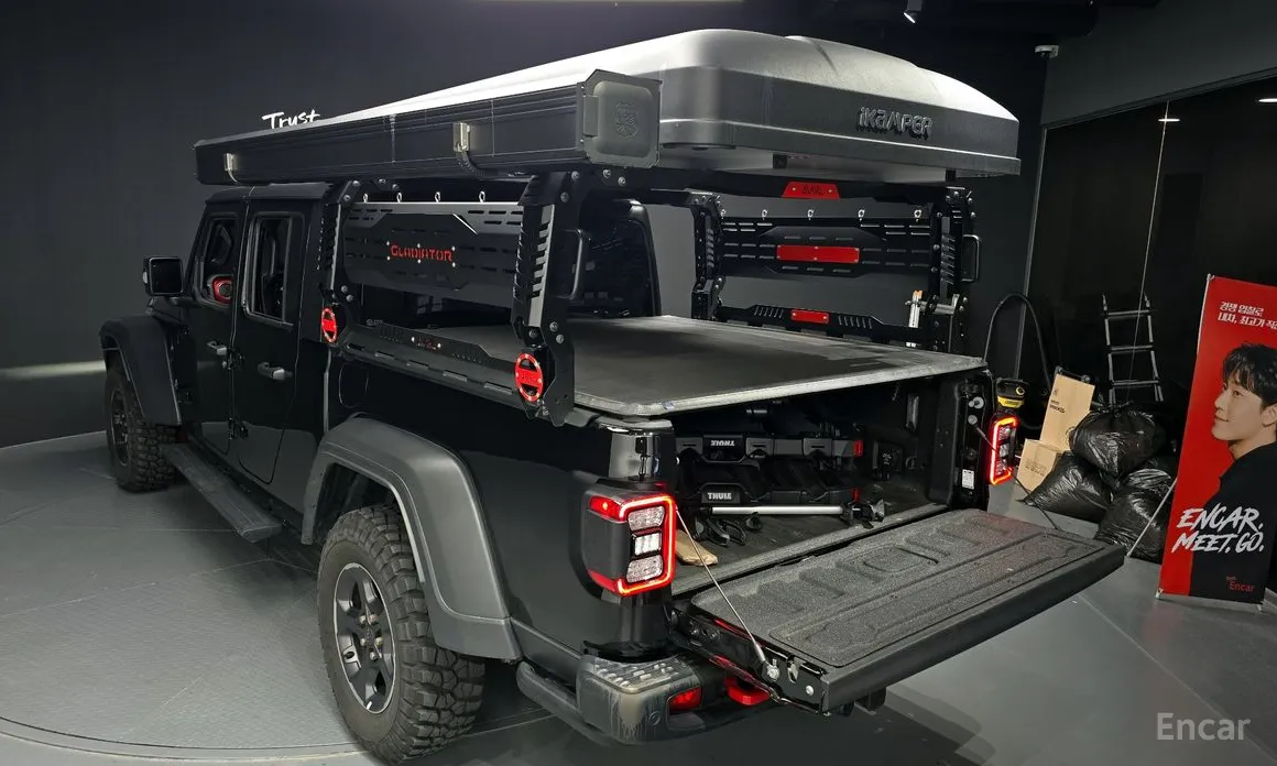 Фото 18 - Jeep Gladiator