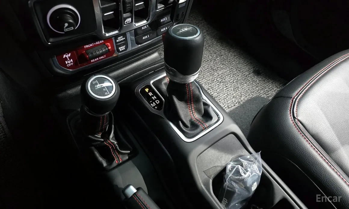 Фото 9 - Jeep Gladiator