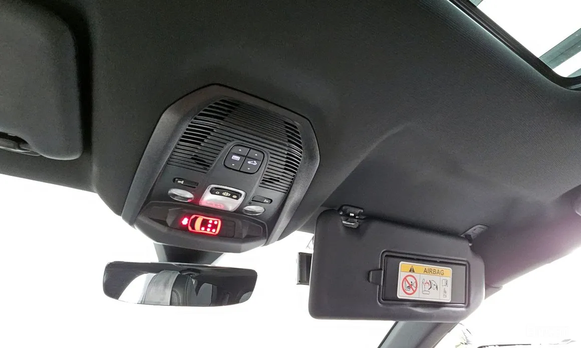 Фото 17 - Peugeot 5008