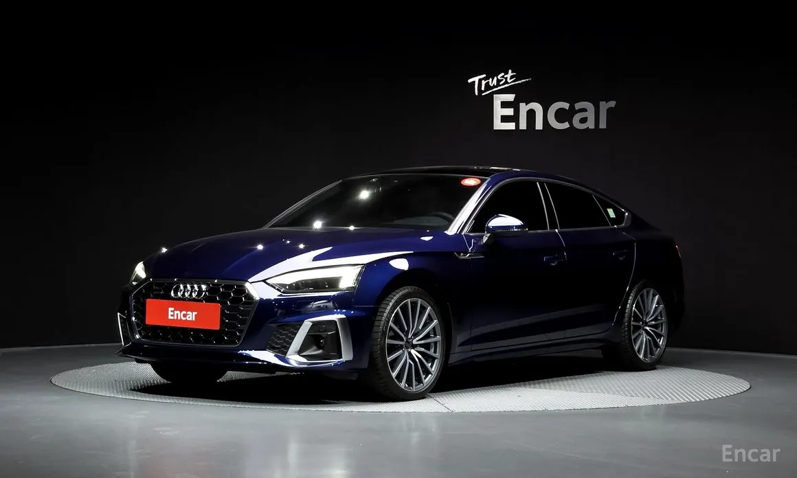 Фото 1 - Audi A5