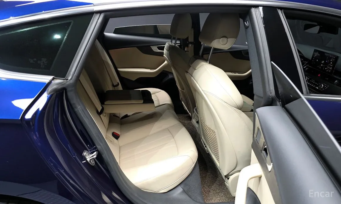 Фото 12 - Audi A5