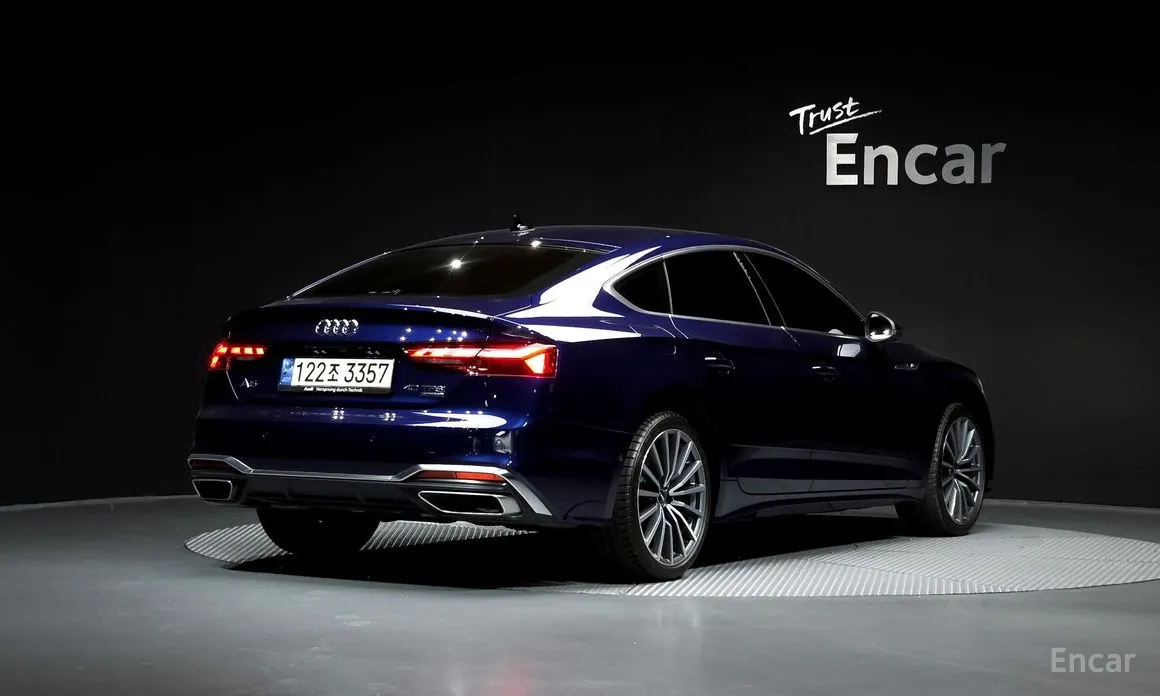 Фото 2 - Audi A5