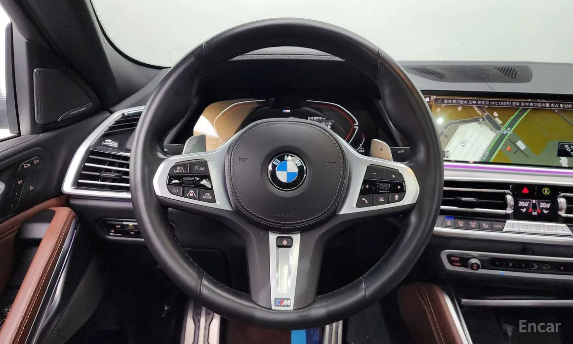 Фото 13 - BMW X6