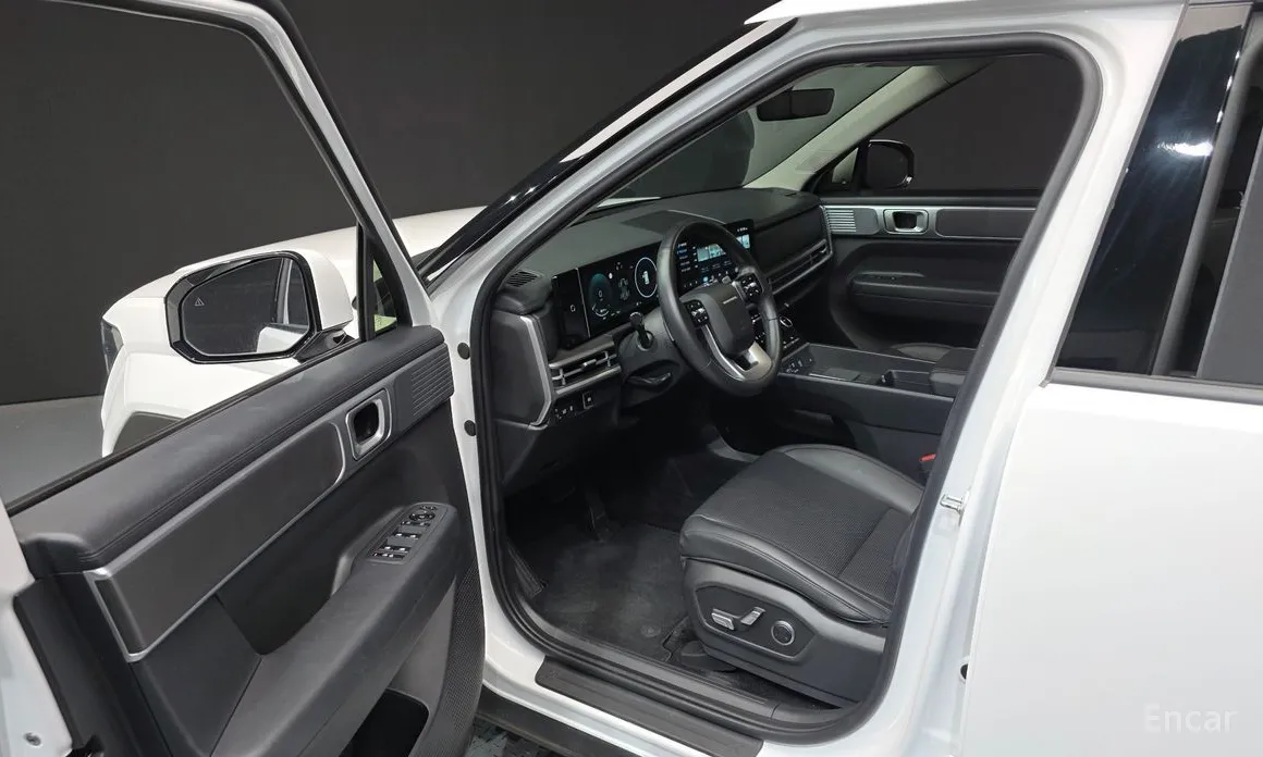 Фото 10 - Hyundai Santa Fe