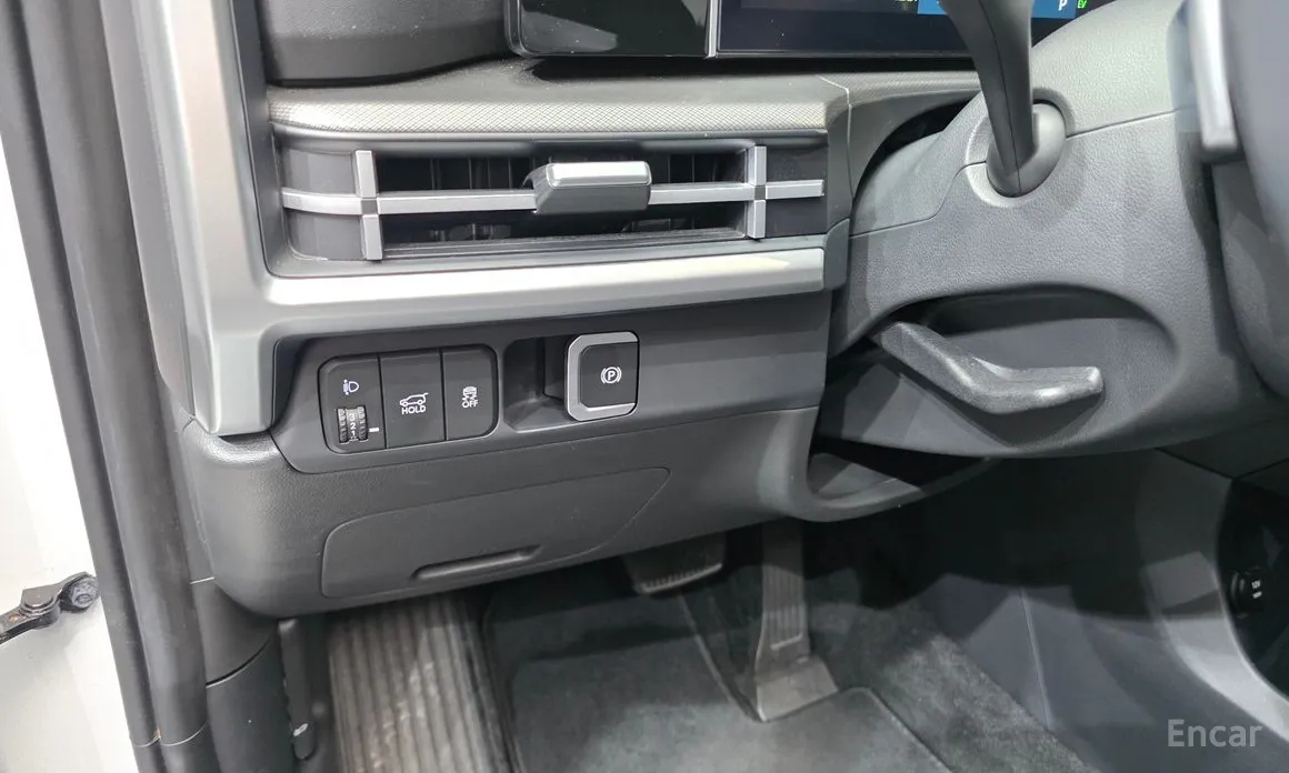 Фото 14 - Hyundai Santa Fe