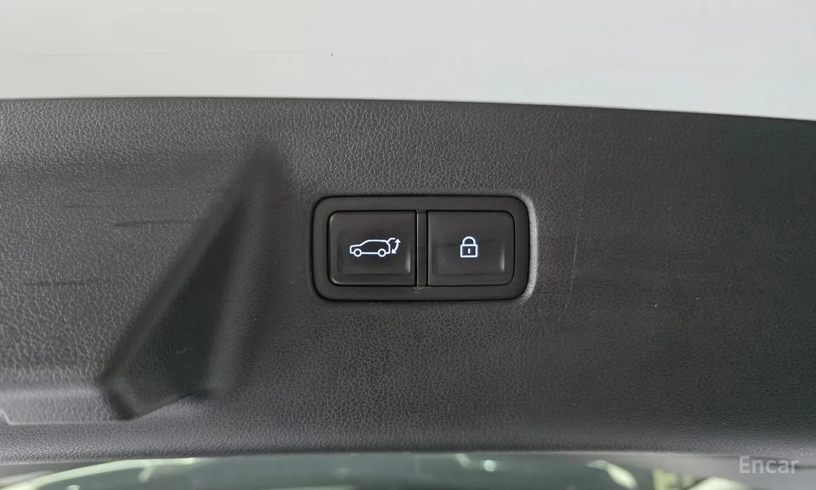 Фото 20 - Hyundai Santa Fe