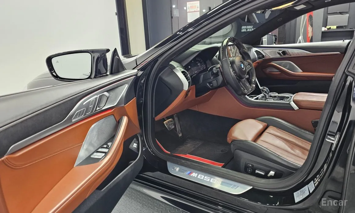 Фото 10 - BMW 8 Series