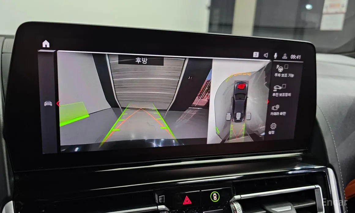 Фото 16 - BMW 8 Series