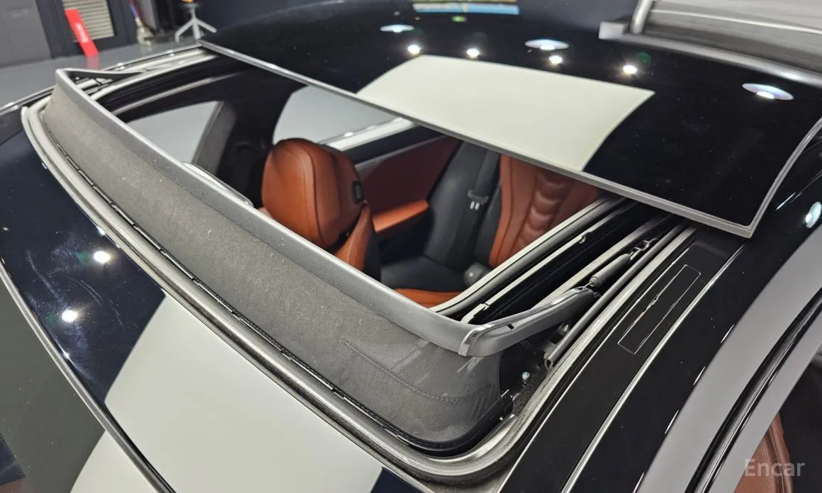 Фото 17 - BMW 8 Series