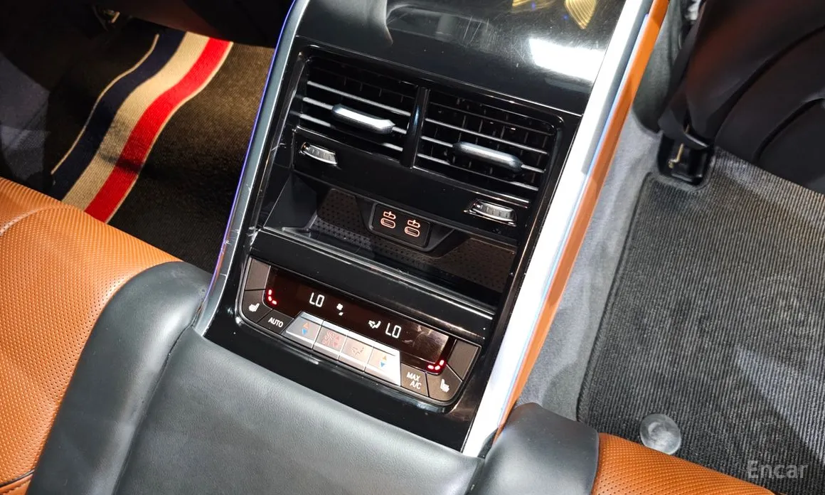 Фото 19 - BMW 8 Series