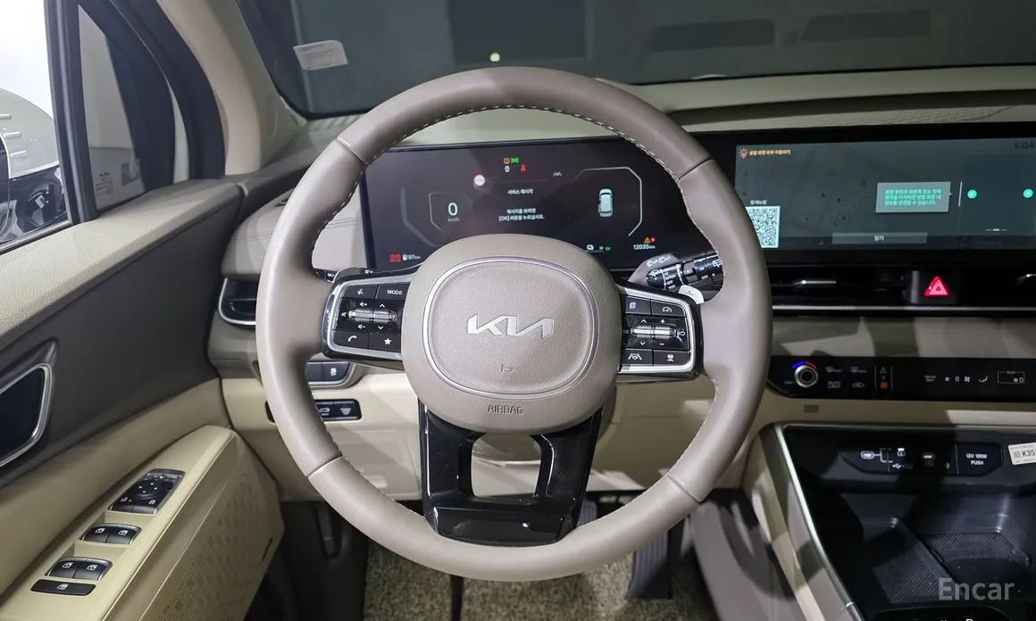 Фото 13 - Kia Carnival