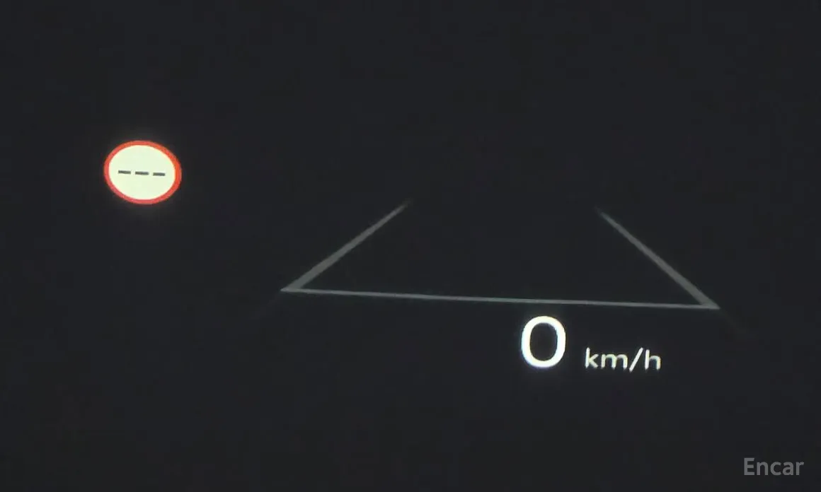 Фото 18 - Kia Carnival