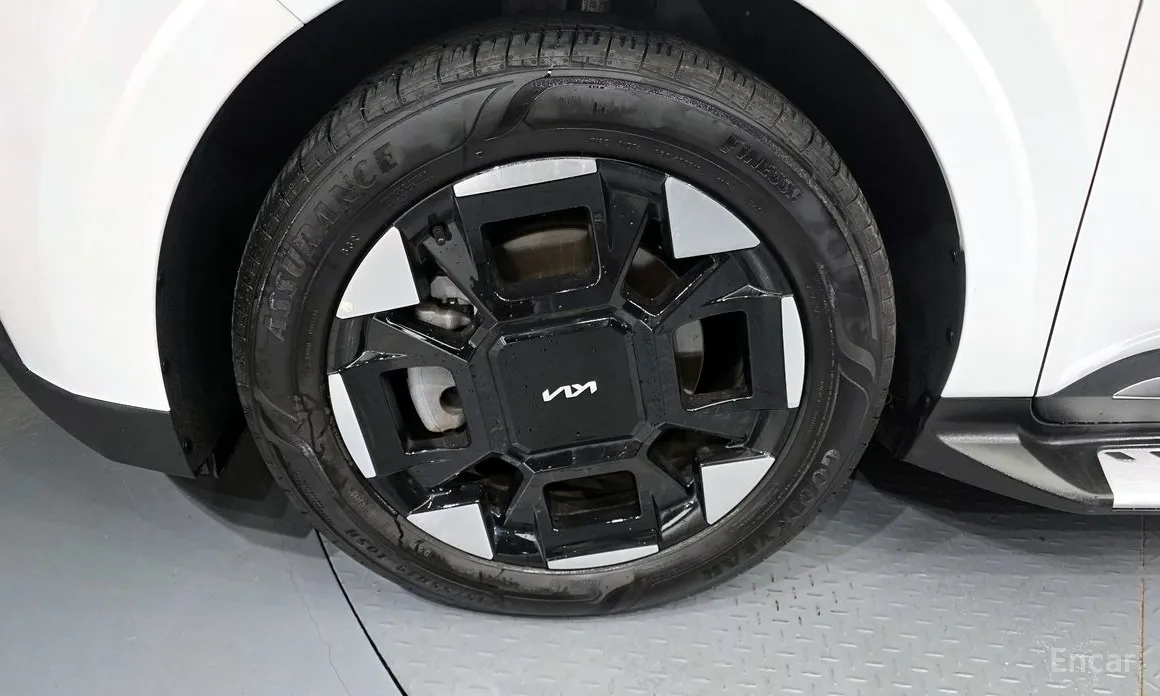 Фото 5 - Kia Carnival