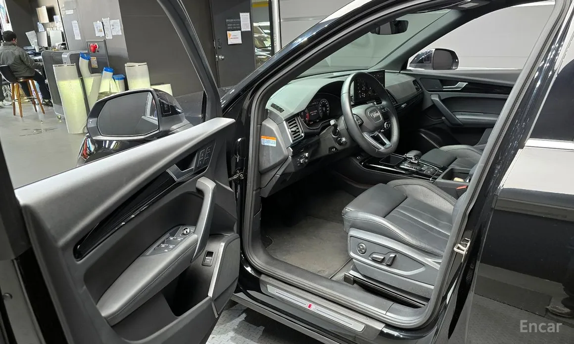 Фото 11 - Audi Q5