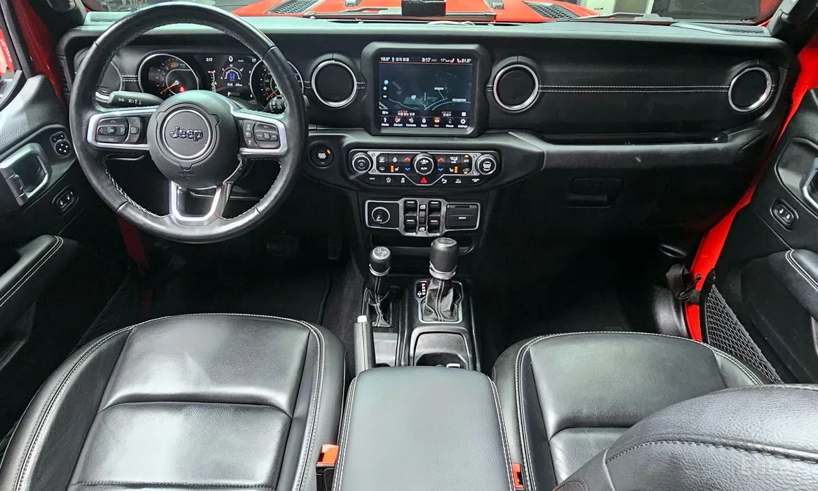 Фото 7 - Jeep Wrangler