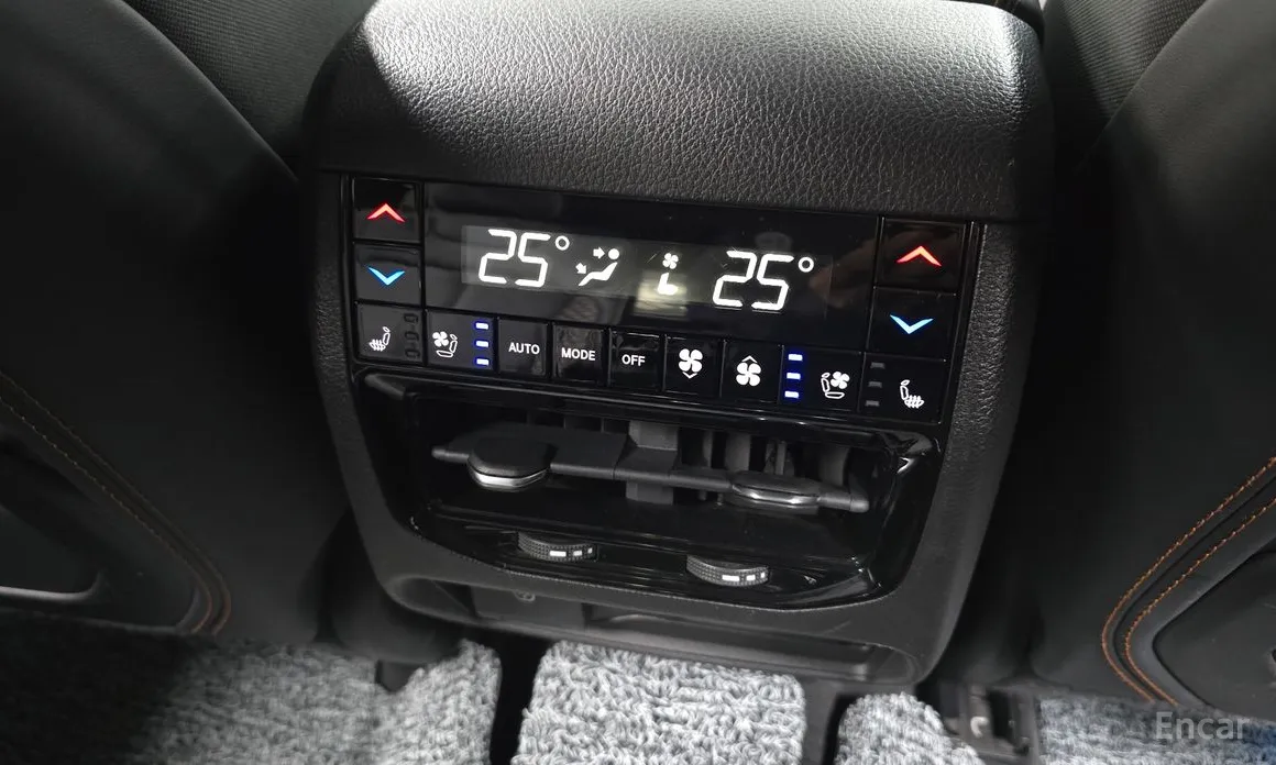 Фото 19 - Jeep Cherokee