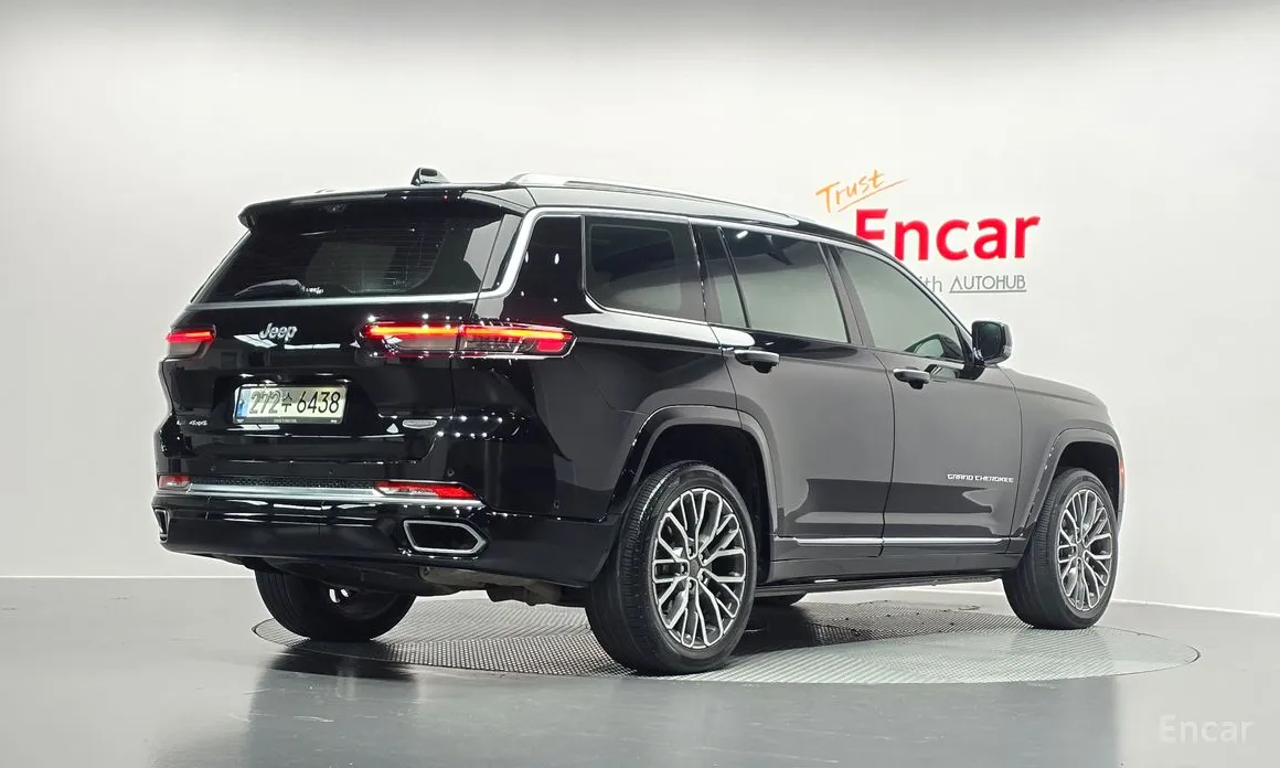 Фото 2 - Jeep Cherokee