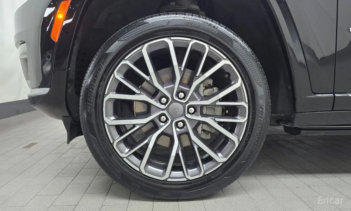 Фото 5 - Jeep Cherokee