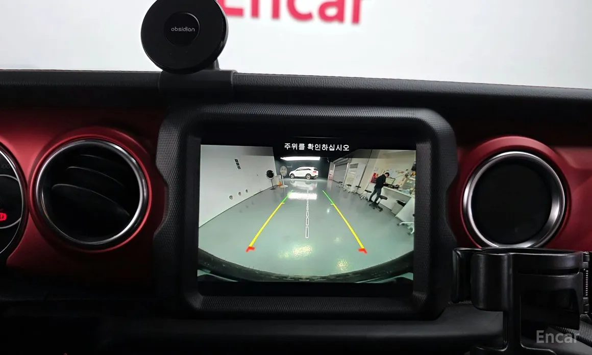 Фото 14 - Jeep Wrangler