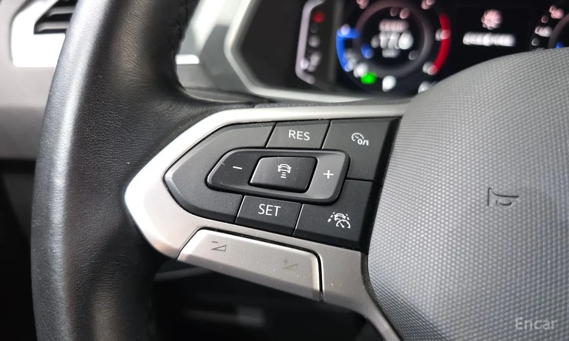 Фото 19 - Volkswagen Tiguan