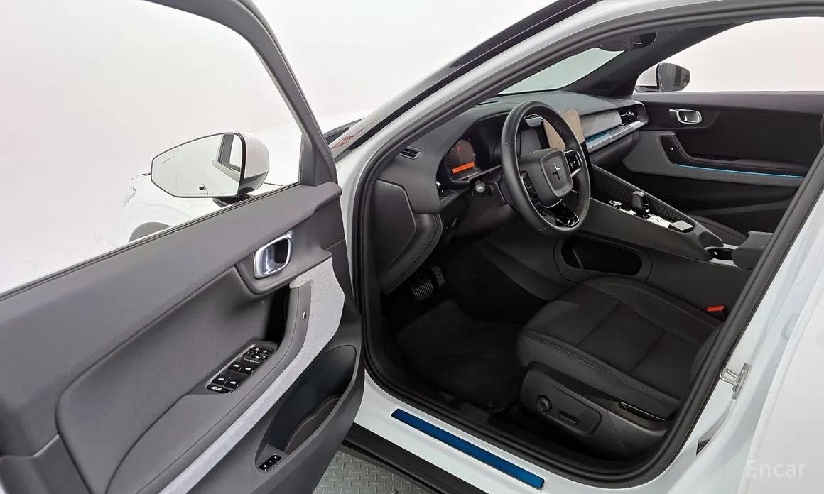 Фото 10 - Polestar 2