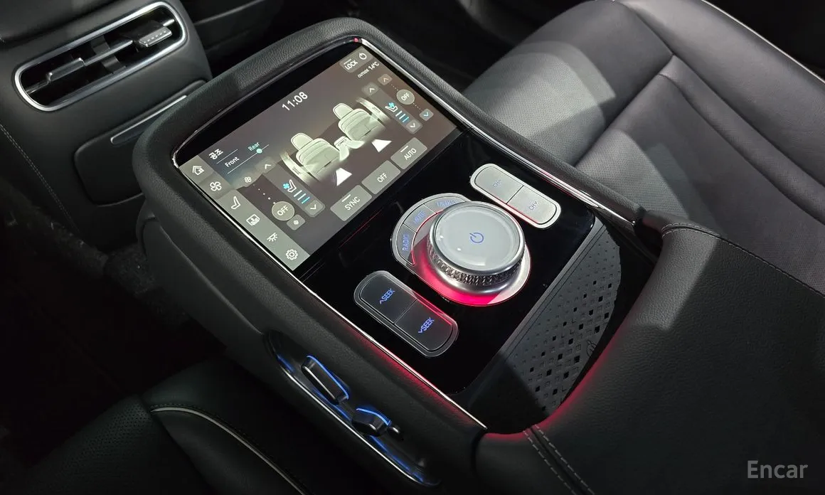 Фото 19 - Genesis G90