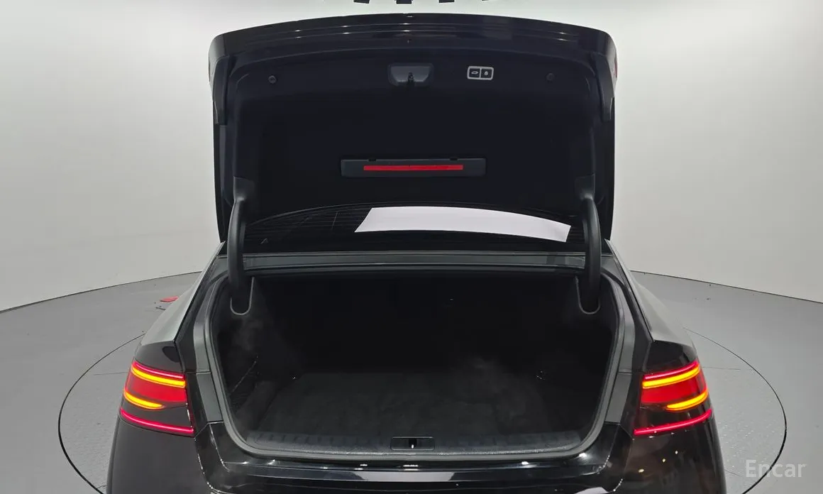 Фото 20 - Genesis G90