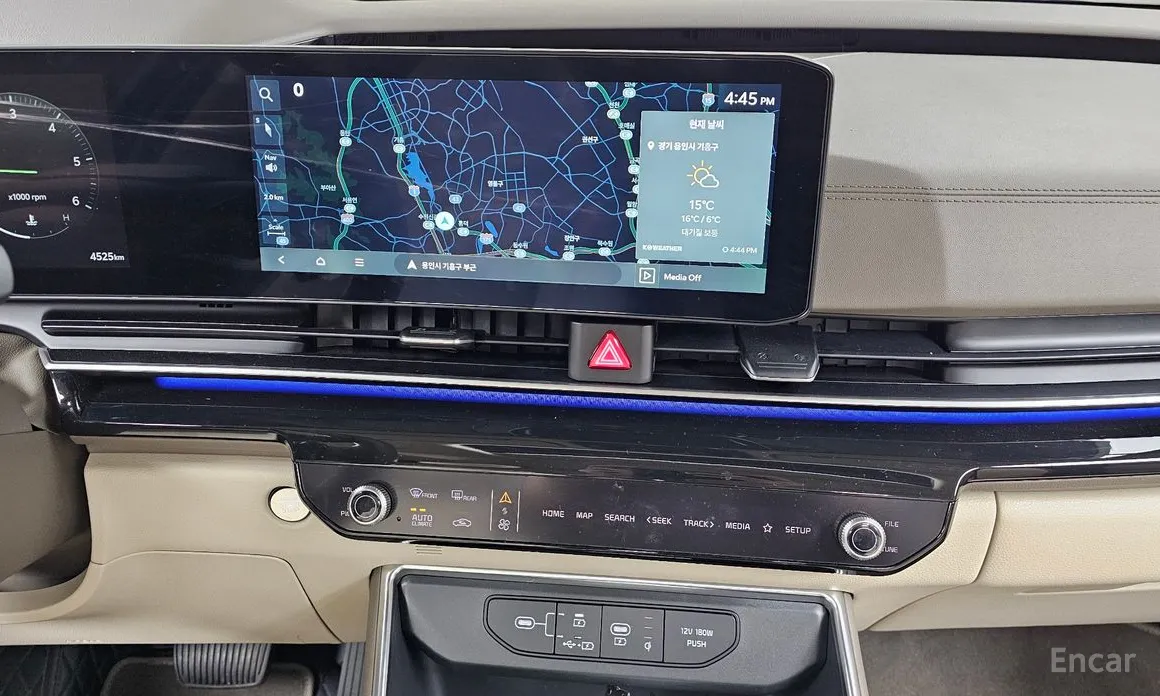 Фото 14 - Kia Carnival