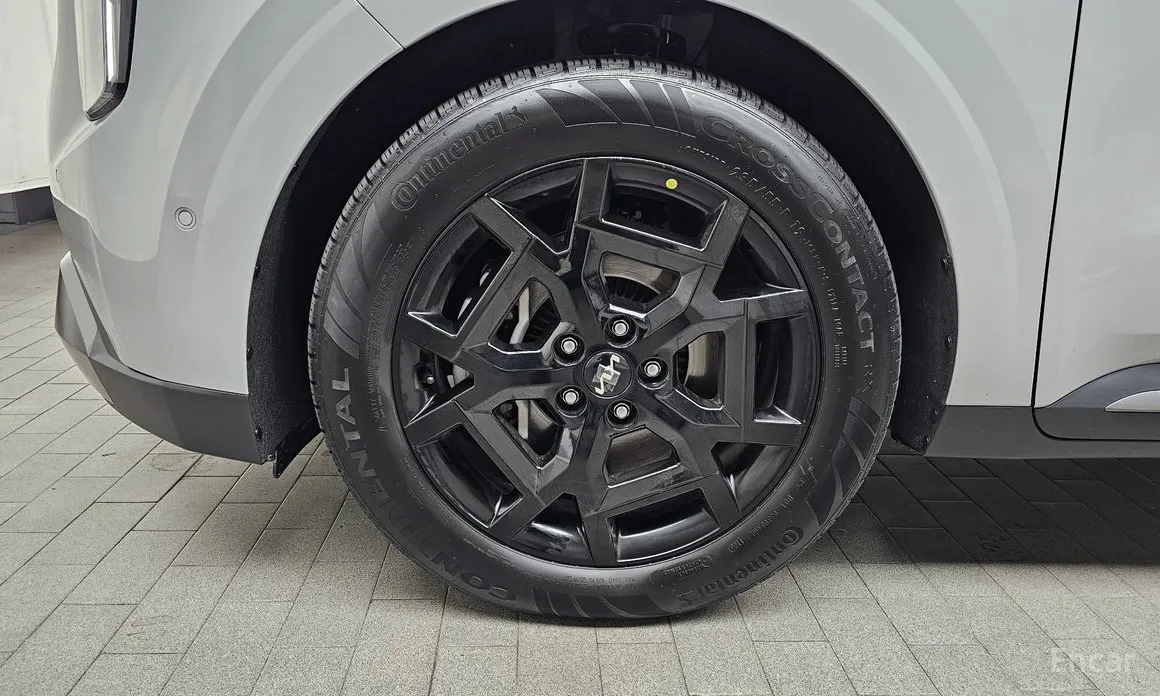 Фото 5 - Kia Carnival