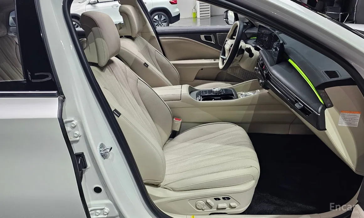 Фото 10 - Kia K8