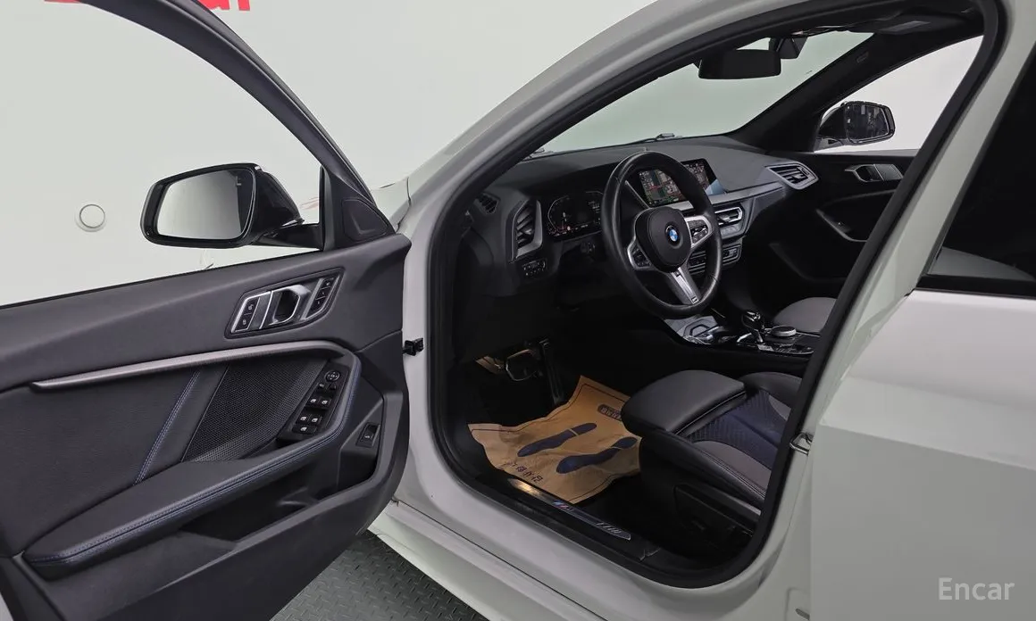 Фото 10 - BMW 1 Series