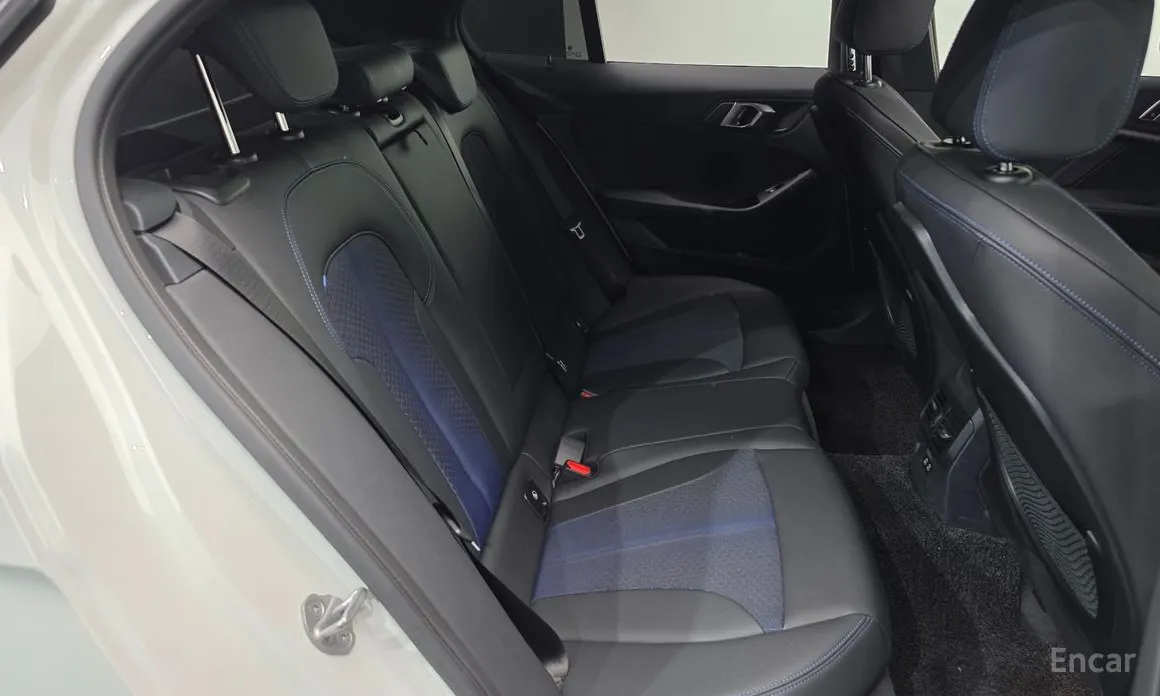 Фото 12 - BMW 1 Series