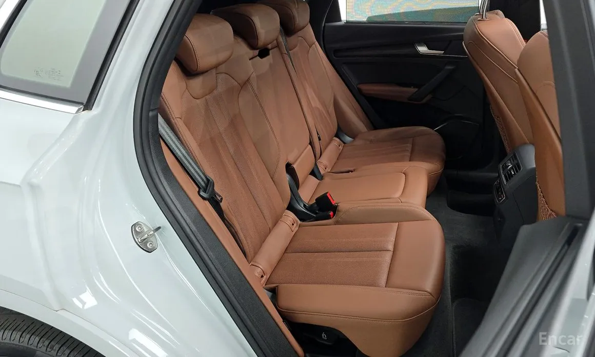 Фото 12 - Audi Q5