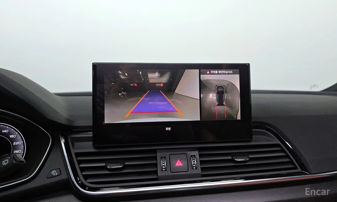 Фото 14 - Audi Q5