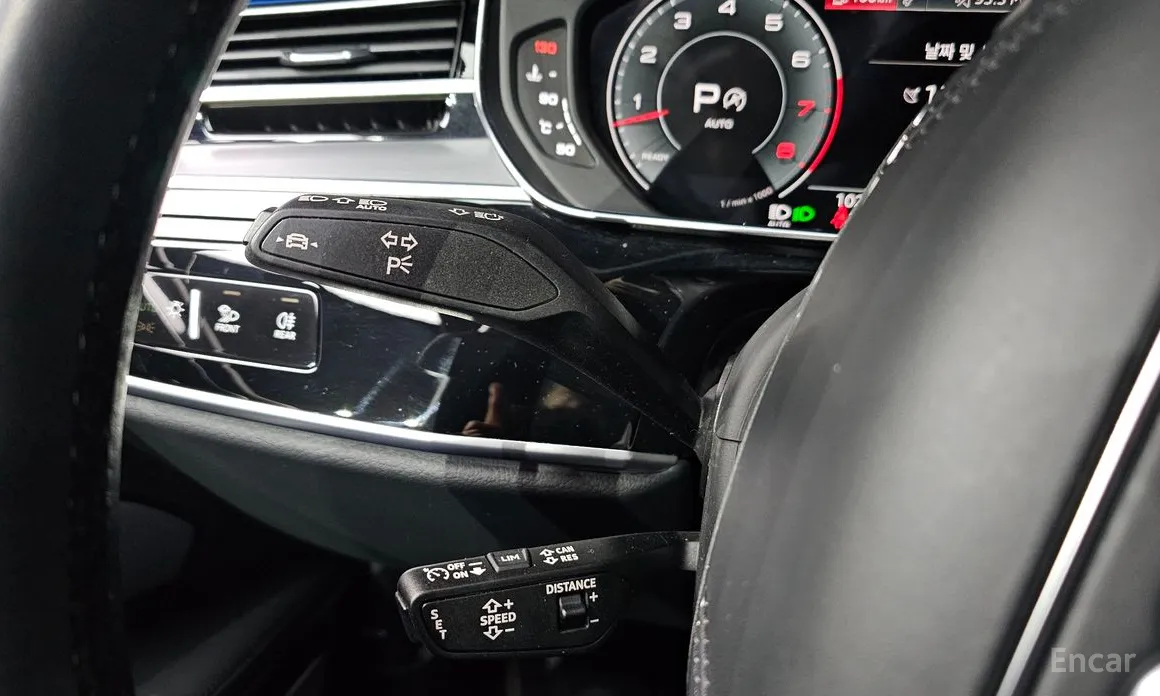 Фото 13 - Audi A8