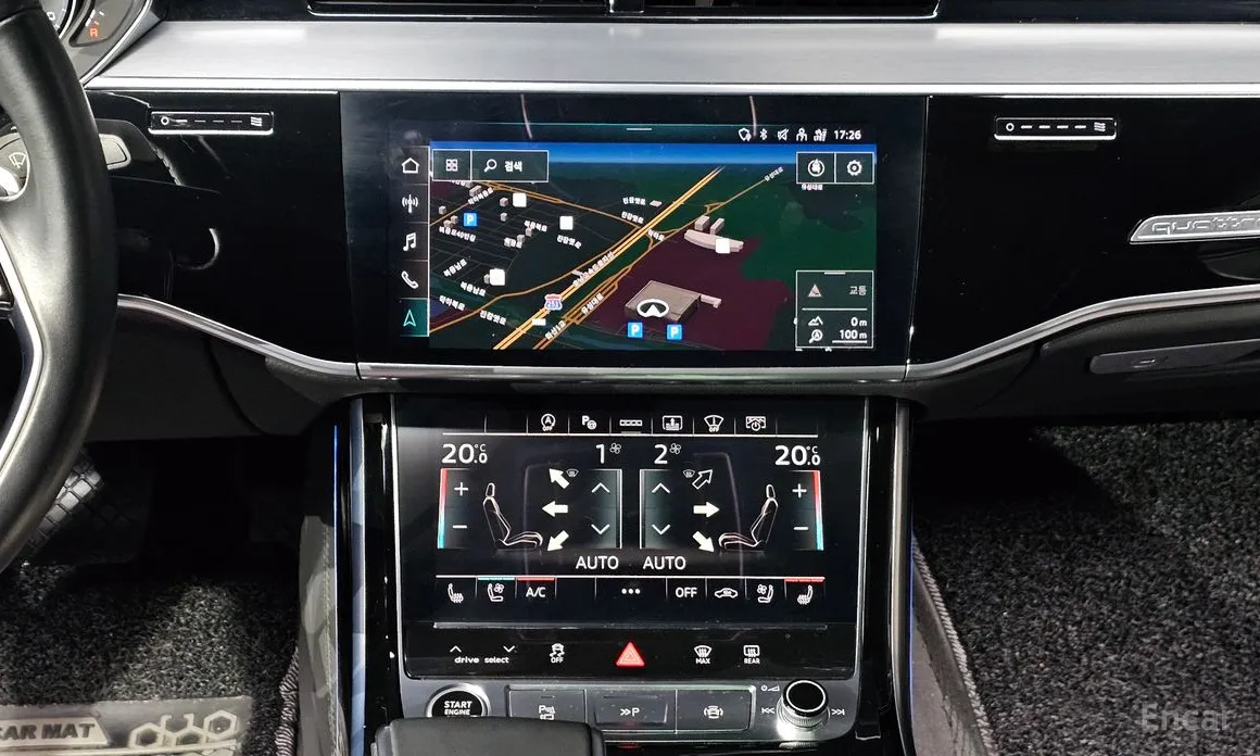 Фото 15 - Audi A8