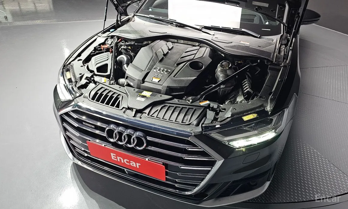 Фото 6 - Audi A8