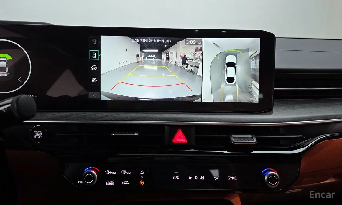 Фото 14 - Kia K5