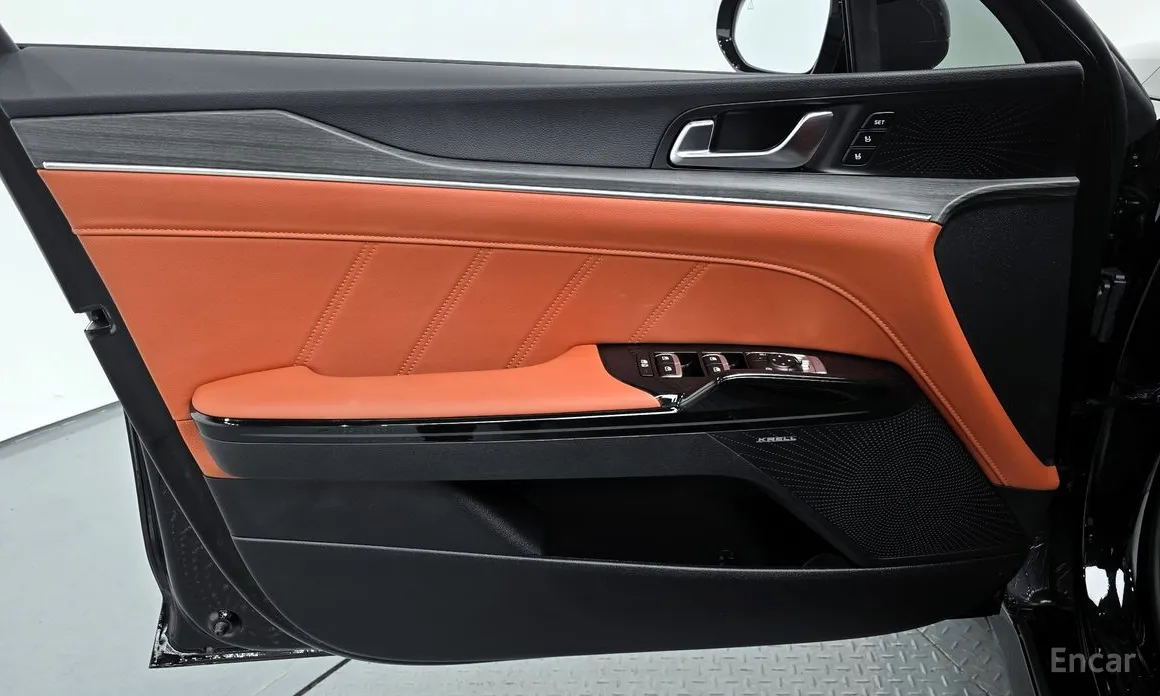 Фото 18 - Kia K5