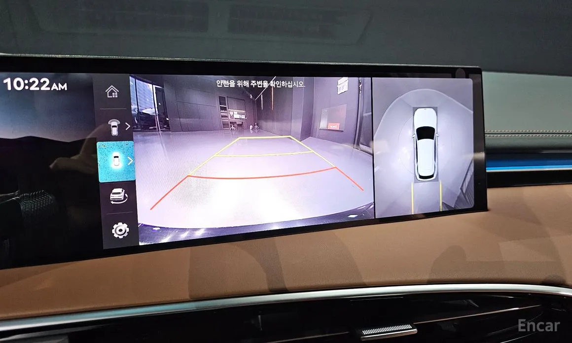 Фото 15 - Genesis GV70