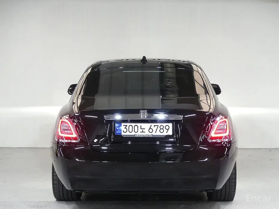 Фото 3 - Rolls-Royce Ghost